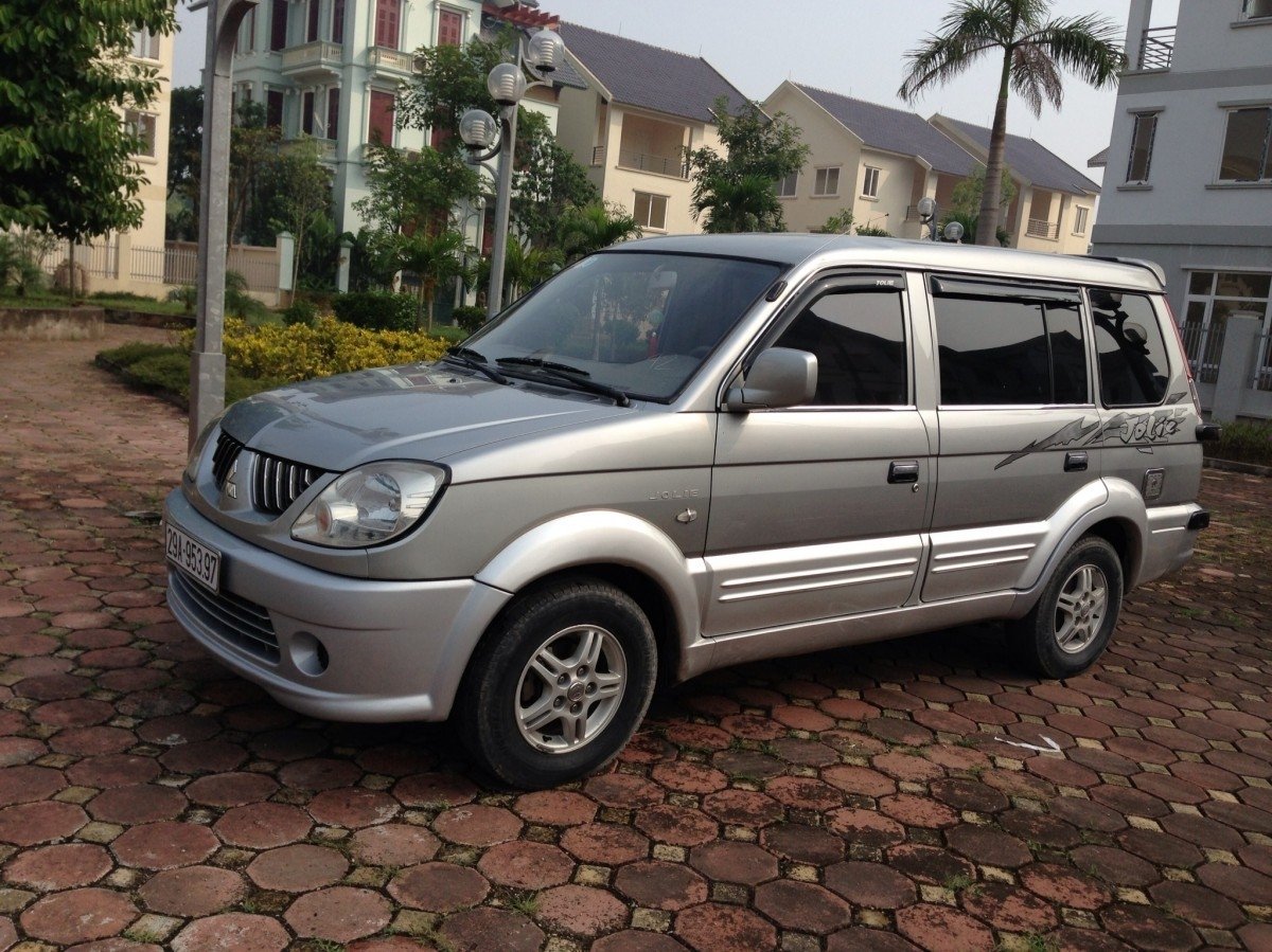 Với 150 triệu bạn có thể sở hữu những mẫu xe cũ 7 chỗ dưới đây voi 150 trieu ban co the so huu nhung mau xe cu 7 cho duoi day