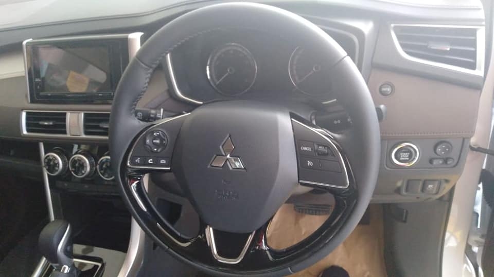 Ra mắt Mitsubishi Xpander Cross, thiết kế 'ngầu' hơn giá 430 triệu đồng ra mat mitsubishi xpander cross thiet ke ngau hon gia 430 trieu dong