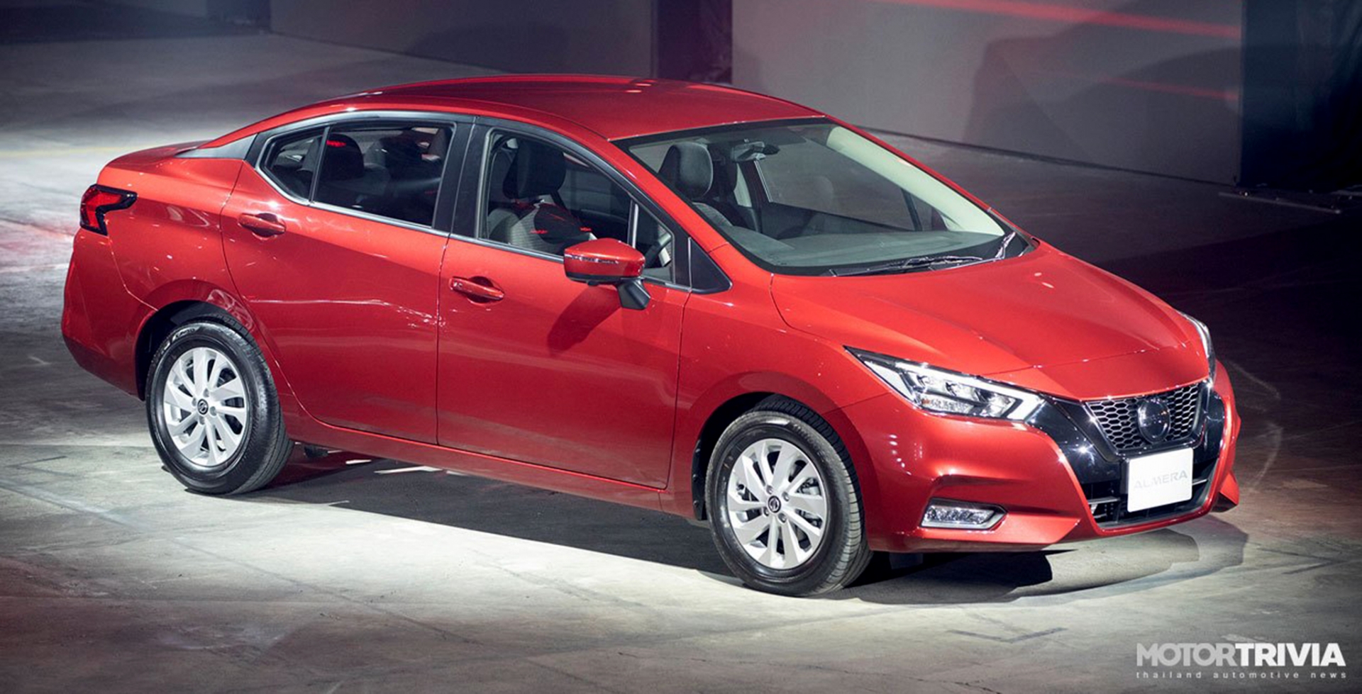 ra mat nissan sunny the he moi gia ban 383 trieu dong