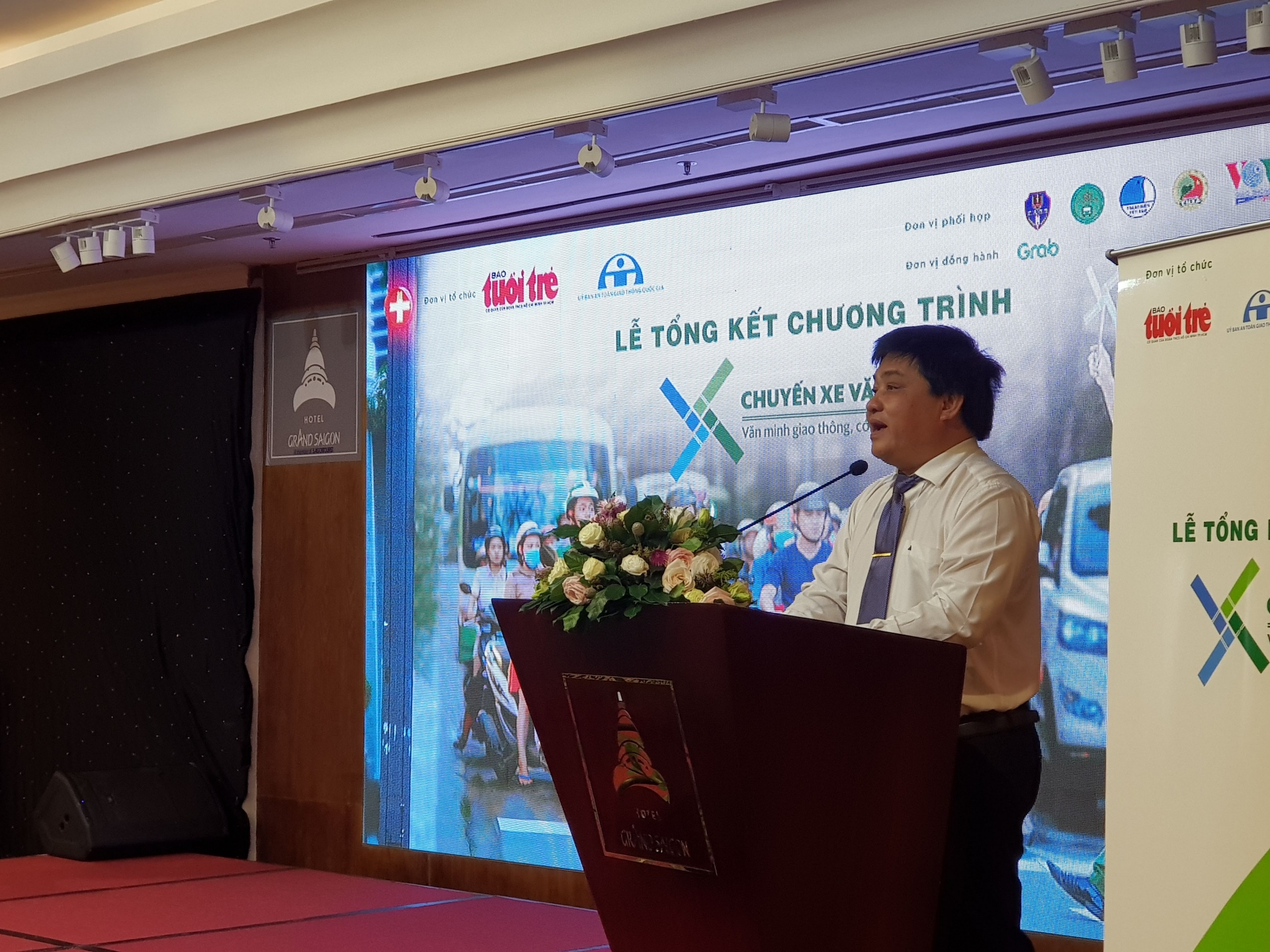 chuyen xe van minh nam 2019 cai thien van hoa giao thong cho cong dong