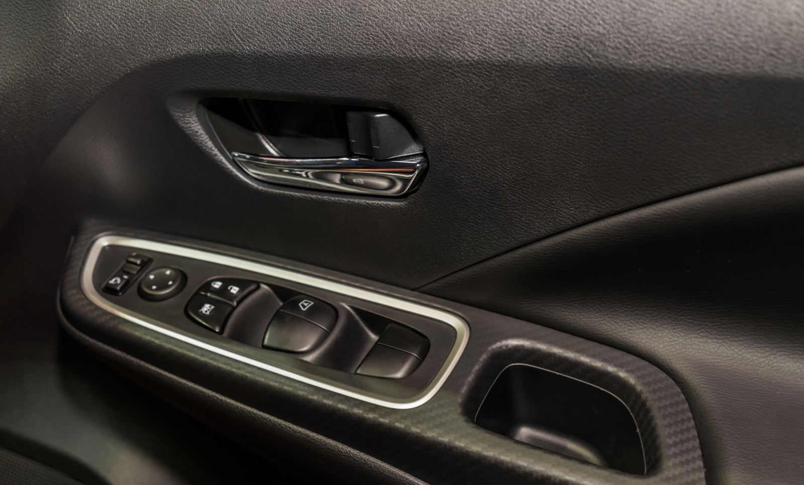 Ảnh thực tế Nissan Sunny thế hệ mới vừa được ra mắt anh thuc te nissan sunny the he moi vua duoc ra mat