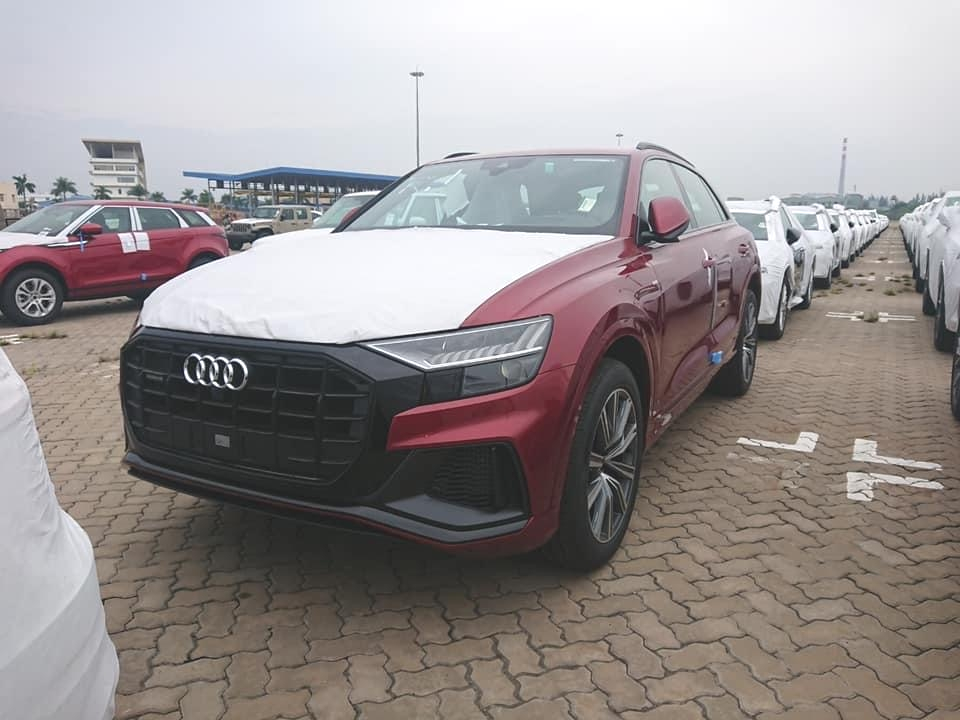 Lô xe Audi Q8 2020 cập cảng Việt Nam Lô xe Audi Q8 2020 cập cảng Việt Nam