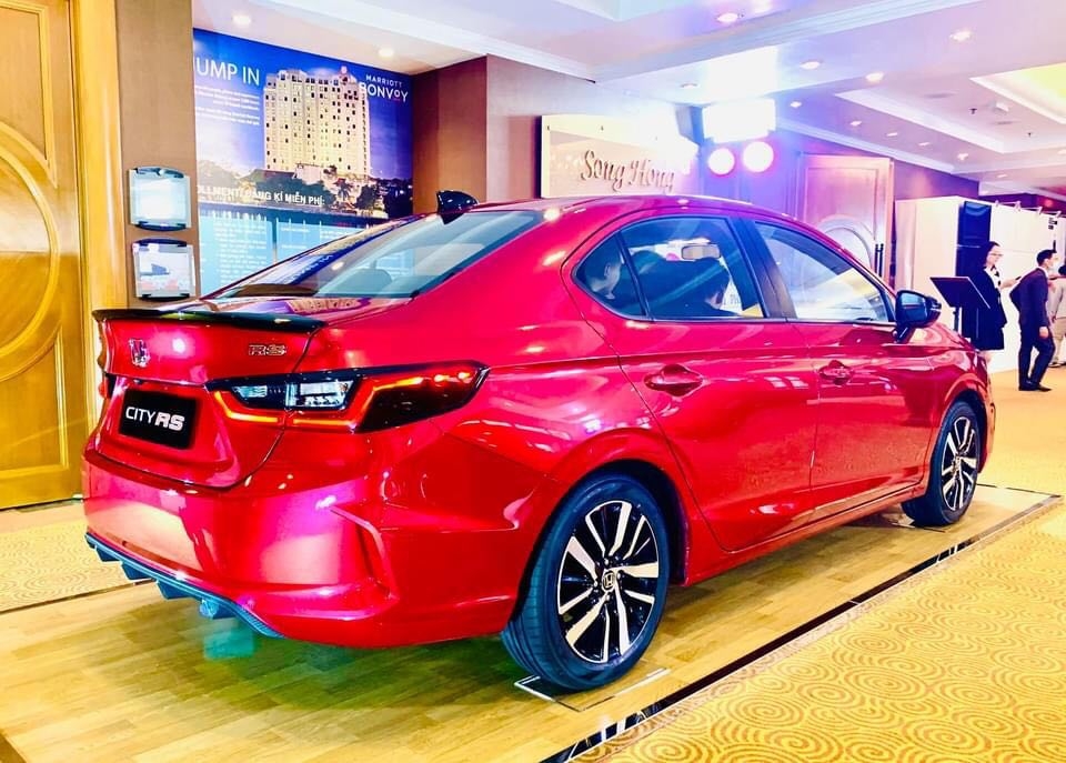 Thêm ảnh thực tế Honda City trước giờ ra mắt Thêm ảnh thực tế Honda City trước giờ ra mắt