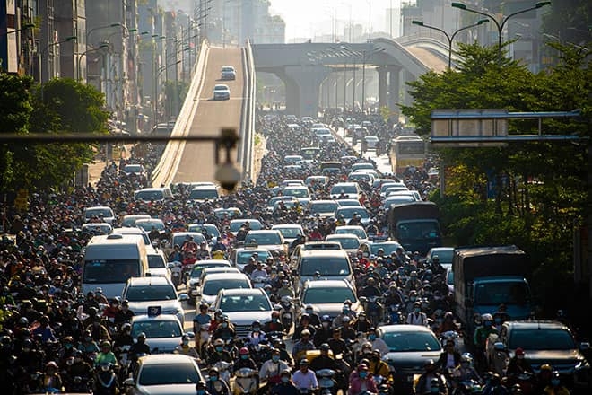 Đường vành đai 2 trên cao Vọng - Sở: Vì thông nên tắc!