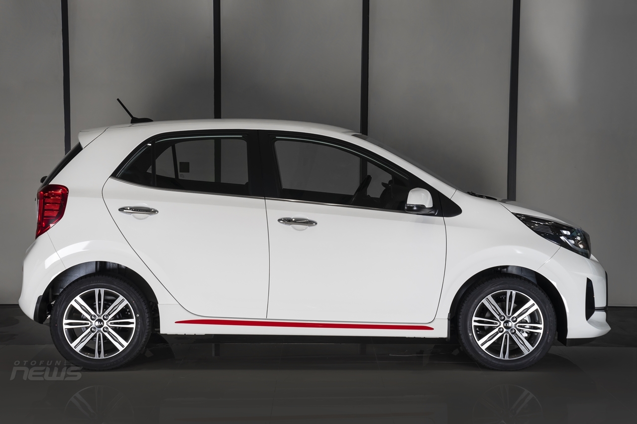 Kia Morning thế hệ mới ra mắt 2 với phiên bản, giá 439 triệu đồng