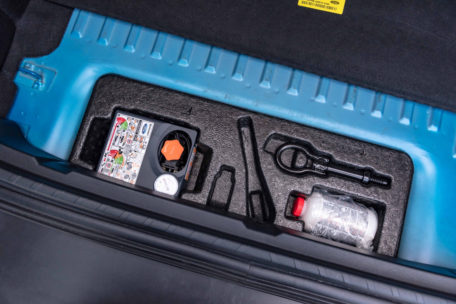 Lý do nào khiến hãng xe Mỹ mạnh dạn cắt bỏ lốp dự phòng xe EcoSport mới Lý do nào khiến hãng xe Mỹ mạnh dạn cắt bỏ lốp dự phòng xe EcoSport mới