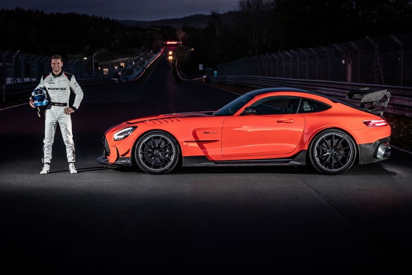 Quái thú Mercedes-AMG GT Black Series lập kỷ lục mới tại
