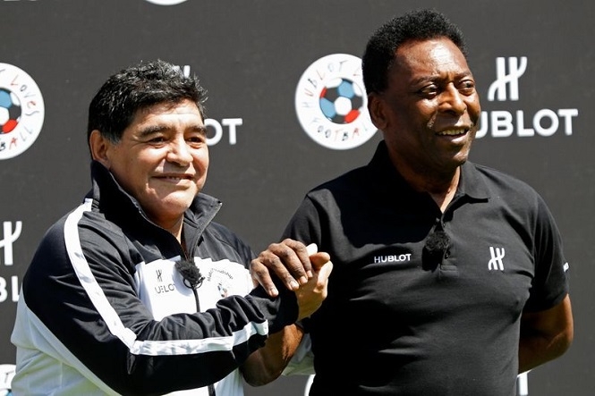 Pele hẹn Maradona cùng chơi bóng trên thiên đường, Napoli đổi tên sân để tri ân Pele hẹn Maradona cùng chơi bóng trên thiên đường, Napoli đổi tên sân để tri ân