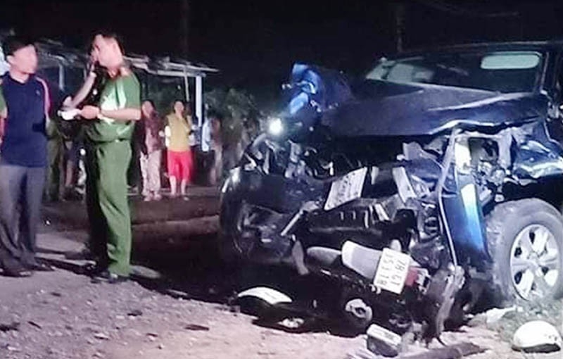 Cơn say, lái xe và tội ác con say lai xe va toi ac