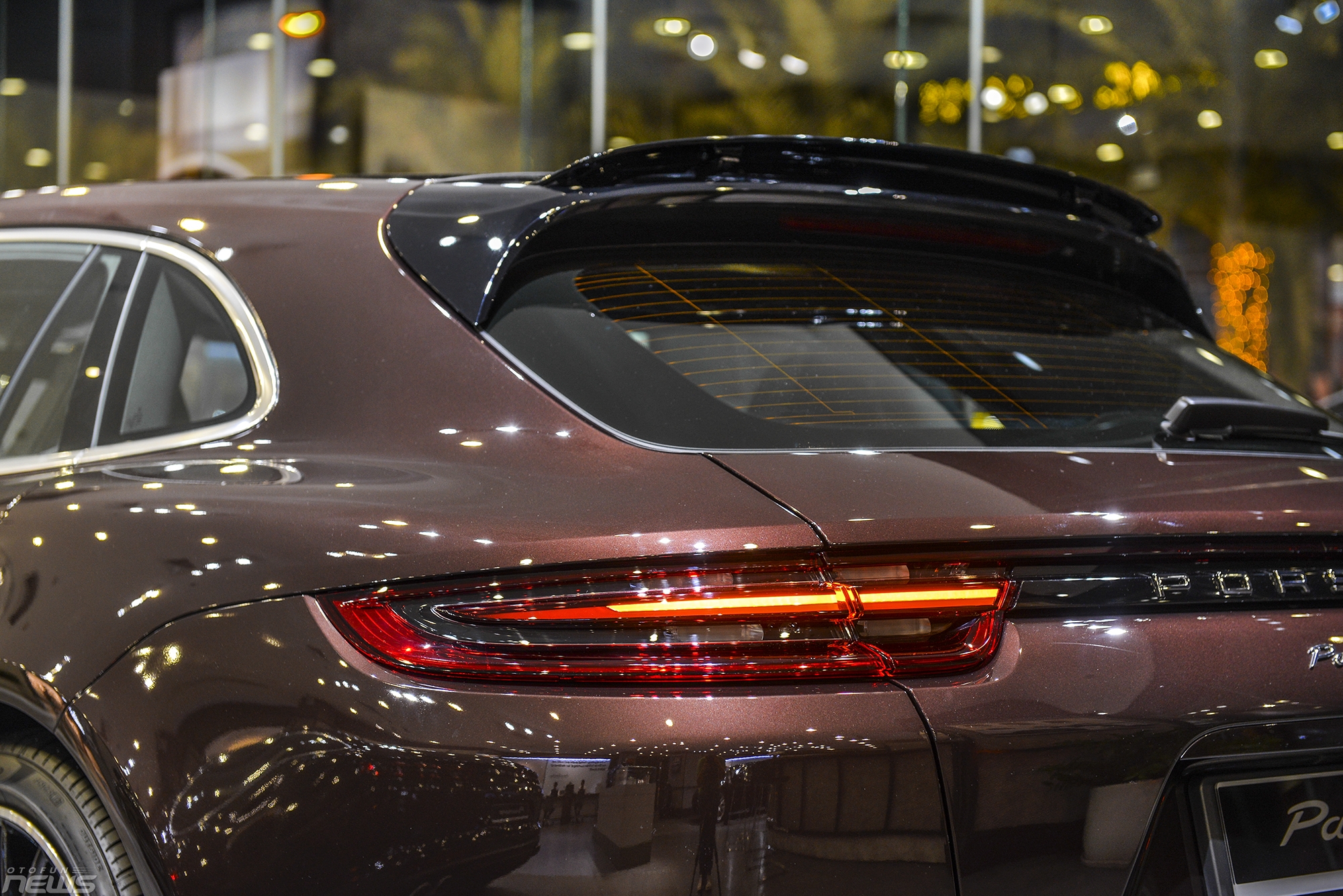 porsche panamera 4 sport turismo cua hiem co kho tim tai viet nam