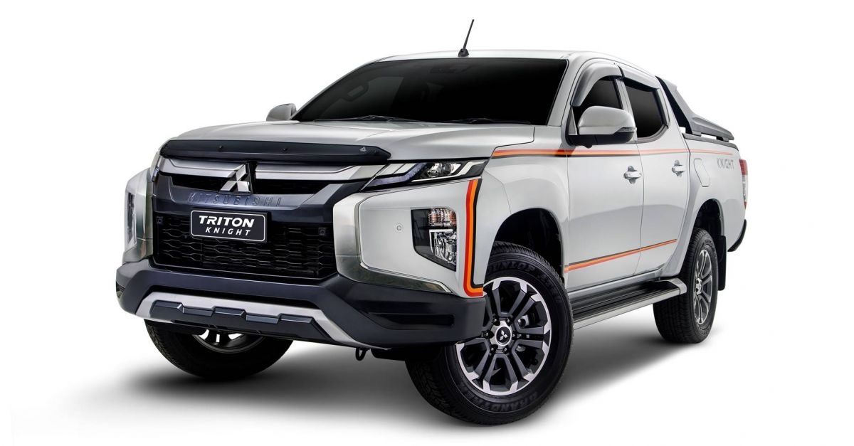 mitsubishi triton phien ban gioi han chi 120 xe tai malaysia