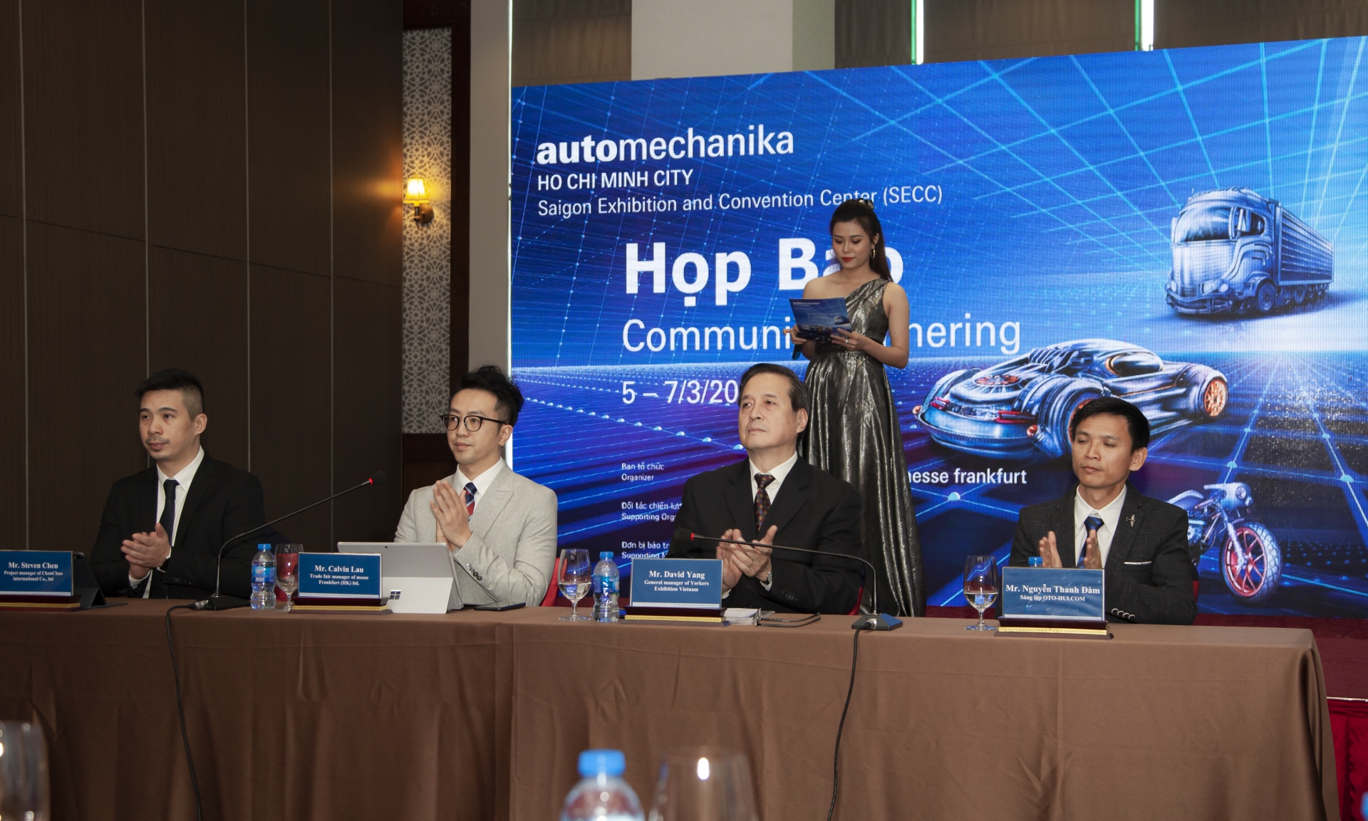 Triển lãm Automechanika 2020 diễn ra vào tháng 3 năm sau trien lam automechanika 2020 dien ra vao thang 3 nam sau