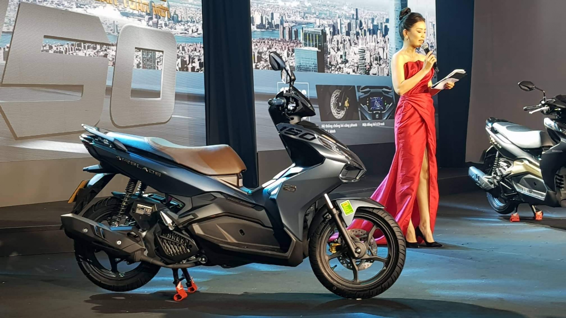 Ra mắt Honda Airblade 150 ra mat honda airblade 150
