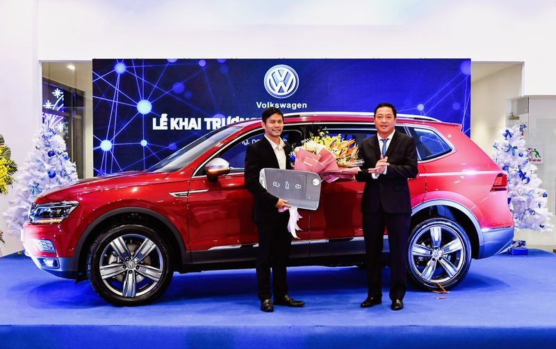 them mot showroom volkswagen tai da nang di vao hoat dong