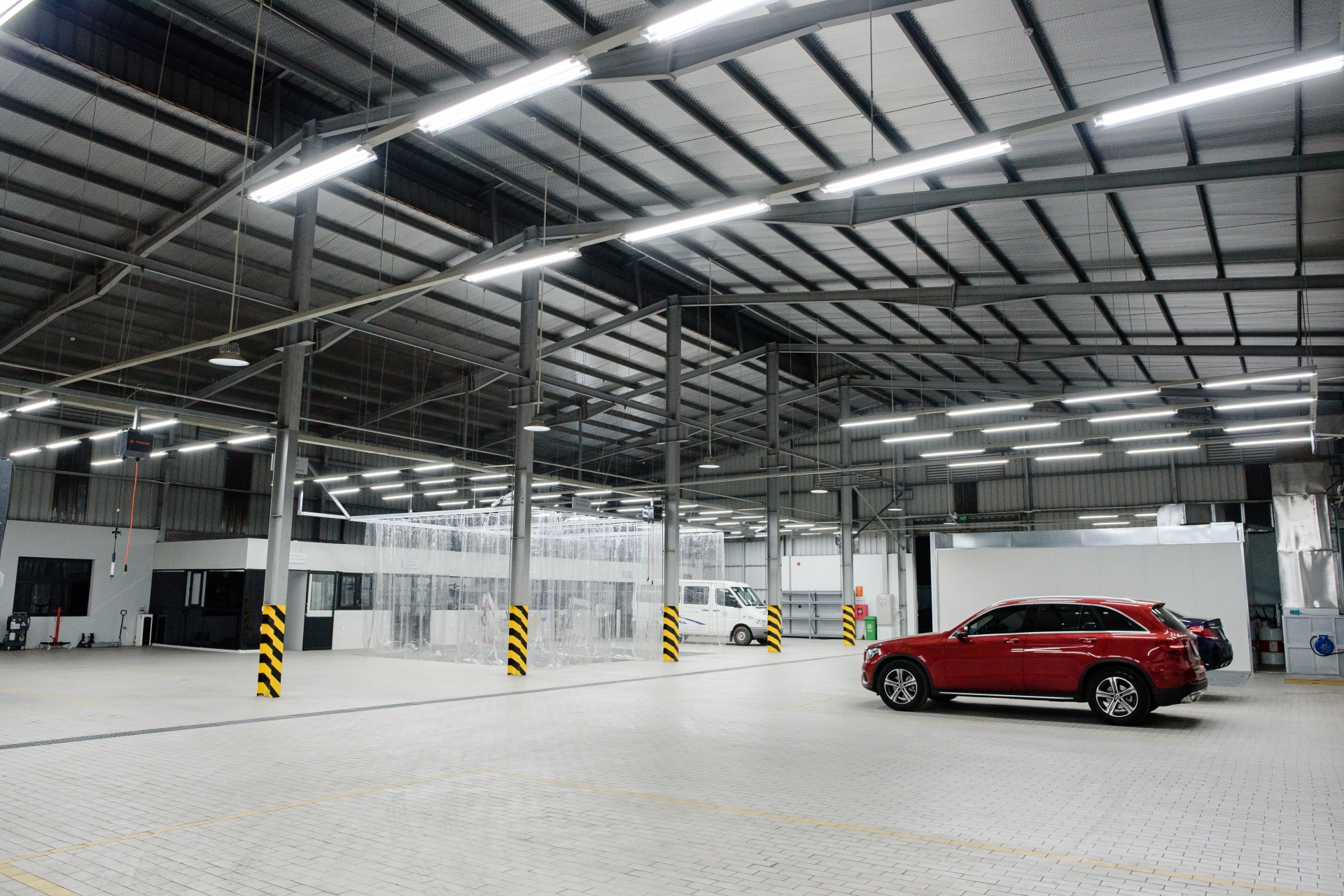 Mercedes-Benz An Du Quảng Ninh đạt chuẩn MAR 2020 đầu tiên tại miền Bắc mercedes benz an du quang ninh dat chuan mar 2020 dau tien tai mien bac