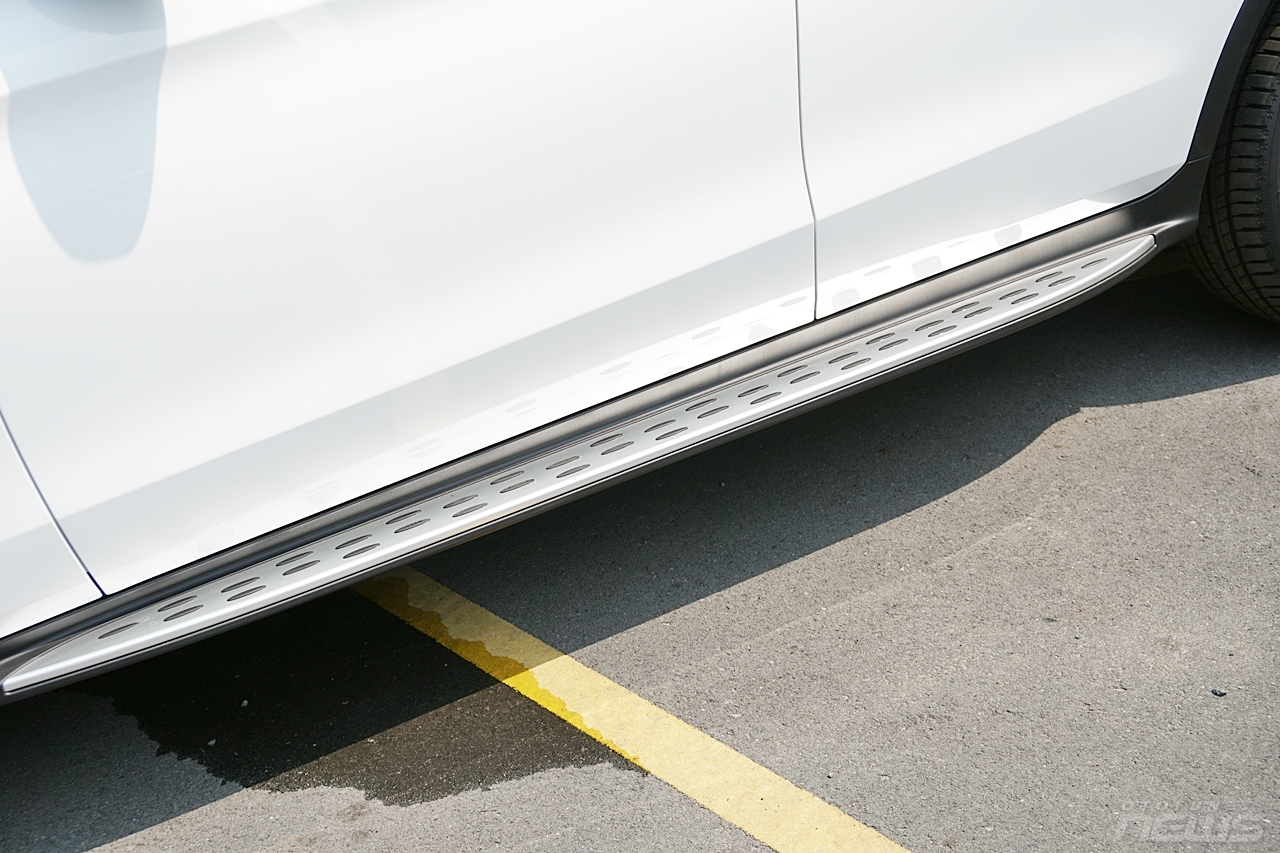 Ảnh thực tế Mercedes-Benz GLC 300 2020 đầu tiên tại Việt Nam anh thuc te mercedes benz glc 300 2020 dau tien tai viet nam