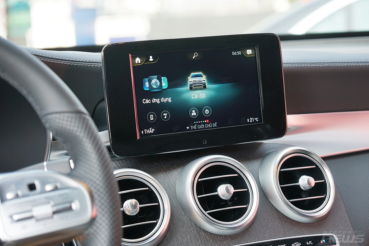 Ảnh thực tế Mercedes-Benz GLC 300 2020 đầu tiên tại Việt Nam anh thuc te mercedes benz glc 300 2020 dau tien tai viet nam