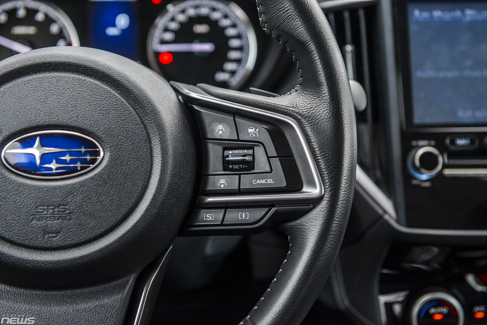 kham pha mat than eyesight tren xe subaru