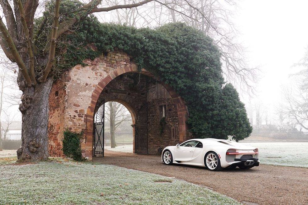 Bugatti Chiron Hermes Editon: Tuyệt phẩm xa xỉ có 1 không 2 bugatti chiron hermes editon tuyet pham xa xi co 1 khong 2