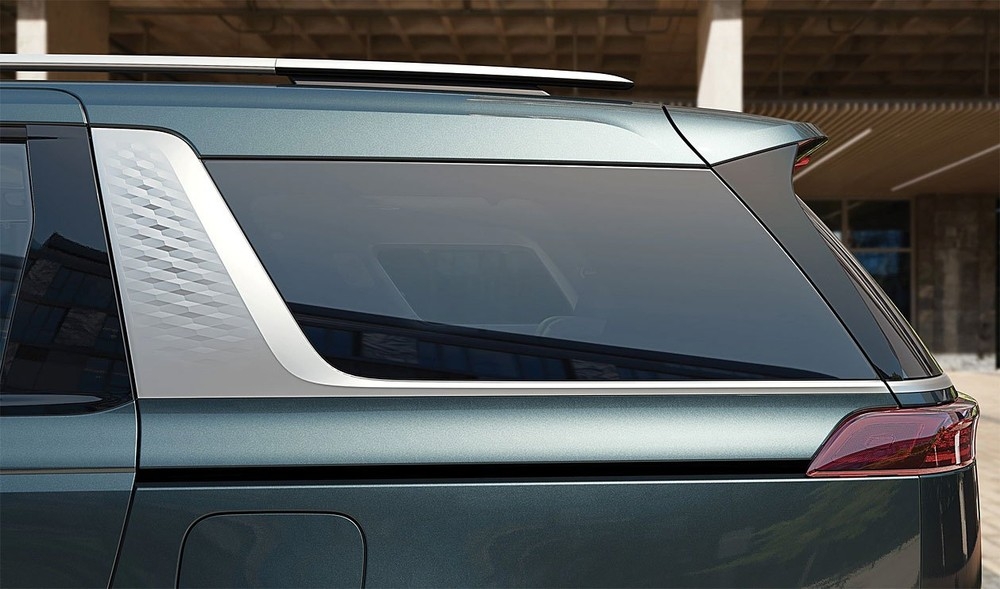 Kia Sedona 2021 nội thất 11 chỗ bất ngờ ra mắt tại Thái Lan, giá từ 1,64 tỷ Kia Sedona 2021 nội thất 11 chỗ bất ngờ ra mắt tại Thái Lan, giá từ 1,64 tỷ