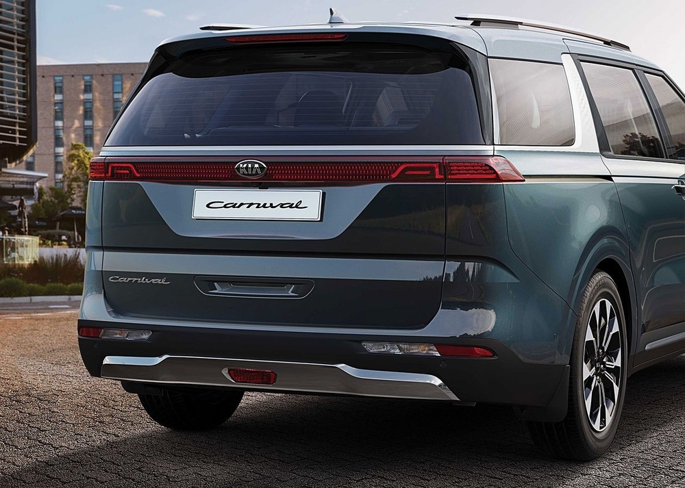 Kia Sedona 2021 nội thất 11 chỗ bất ngờ ra mắt tại Thái Lan, giá từ 1,64 tỷ Kia Sedona 2021 nội thất 11 chỗ bất ngờ ra mắt tại Thái Lan, giá từ 1,64 tỷ