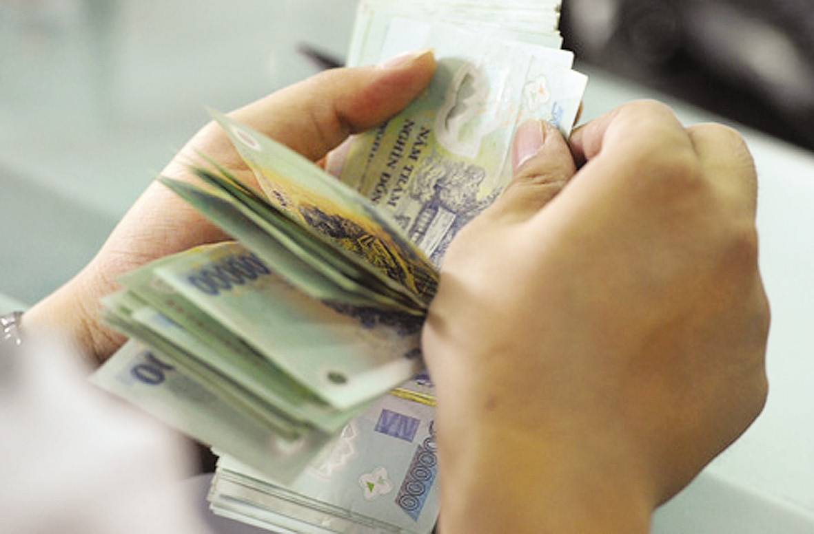 Người lao động nghỉ việc ngay trước Tết có được hưởng lương tháng thứ 13?