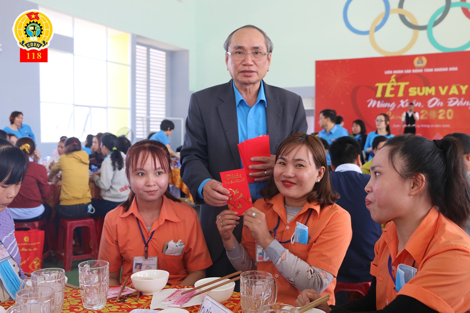 Nét đẹp công đoàn qua ống kính người lao động