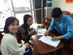 phong tuc tet co truyen chon hoa dao hoa mai dep ngay tet