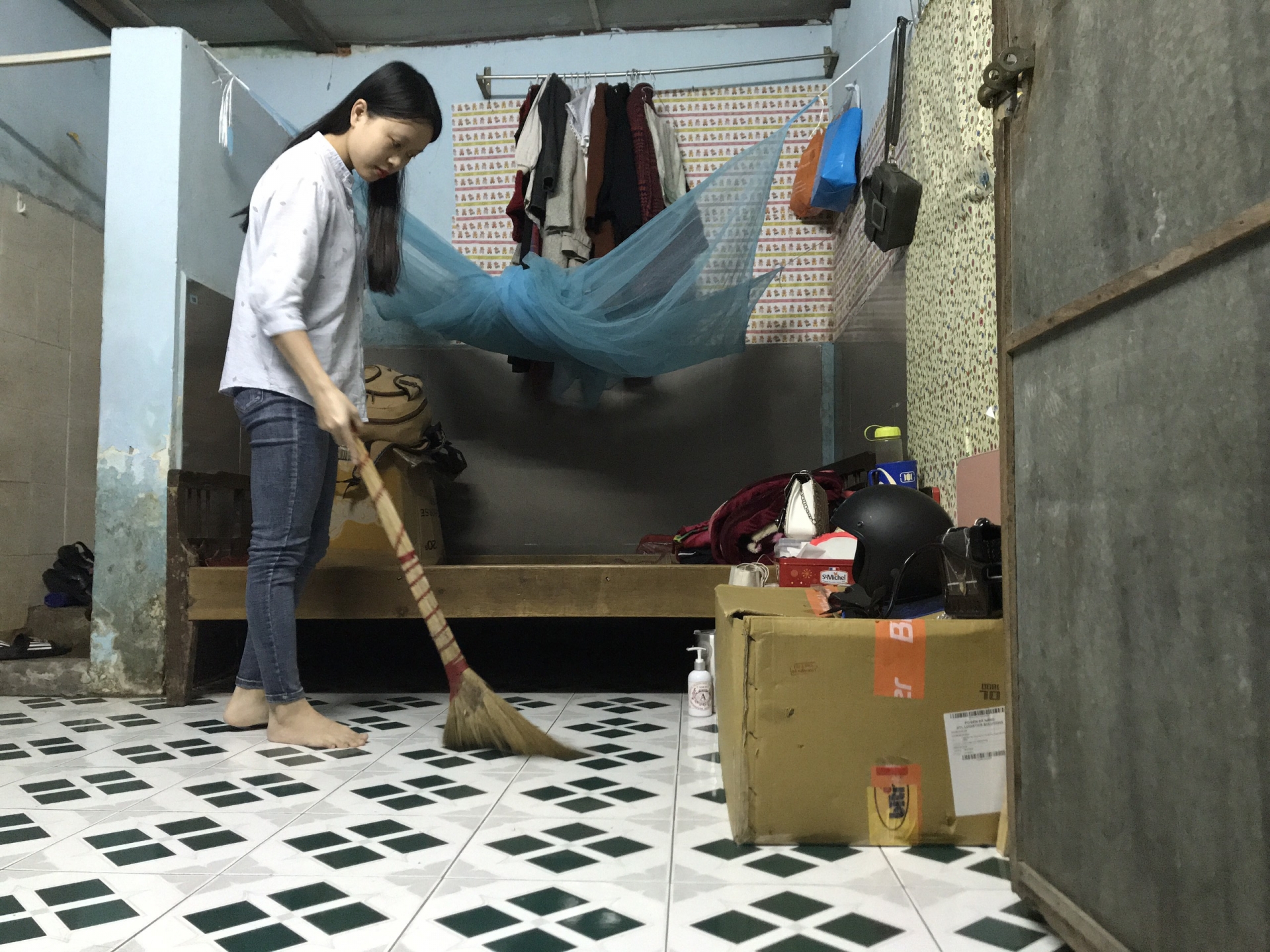 “28 rồi sao con chưa về?”