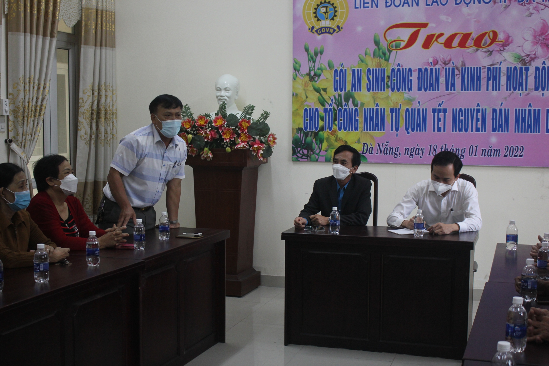 LĐLĐ Đà Nẵng trao quà Tết cho các Tổ công nhân tự quản LĐLĐ Đà Nẵng trao quà Tết cho các Tổ công nhân tự quản