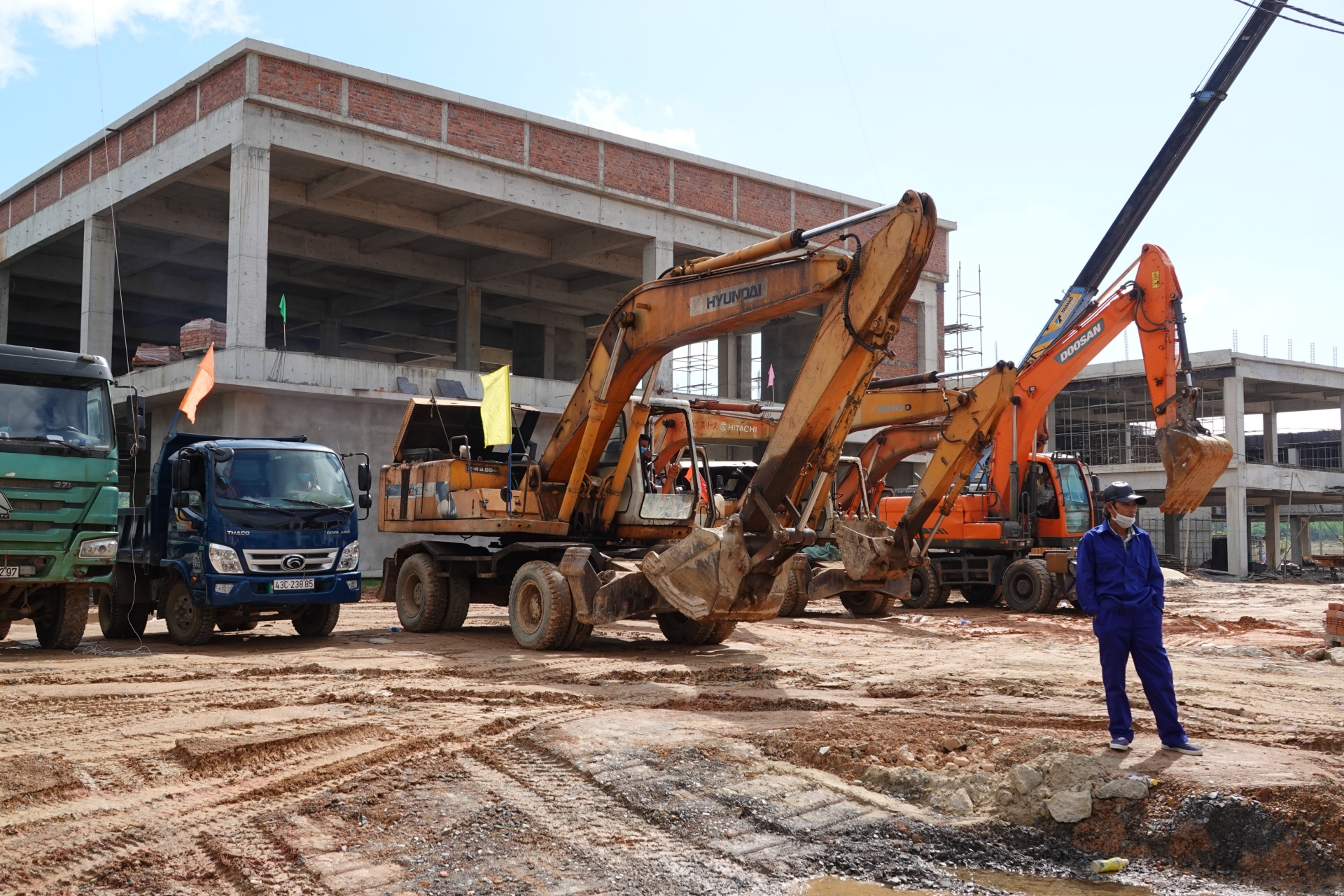 Doanh nghiệp Quảng Nam, TP. Đà Nẵng lì xì người lao động trong ngày đầu năm mới