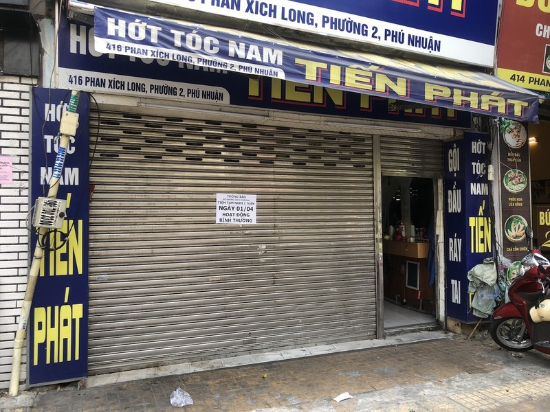 Hàng loạt salon tóc, phòng tập thể thao đóng cửa vì dịch hang loat salon toc phong tap the thao dong cua vi dich