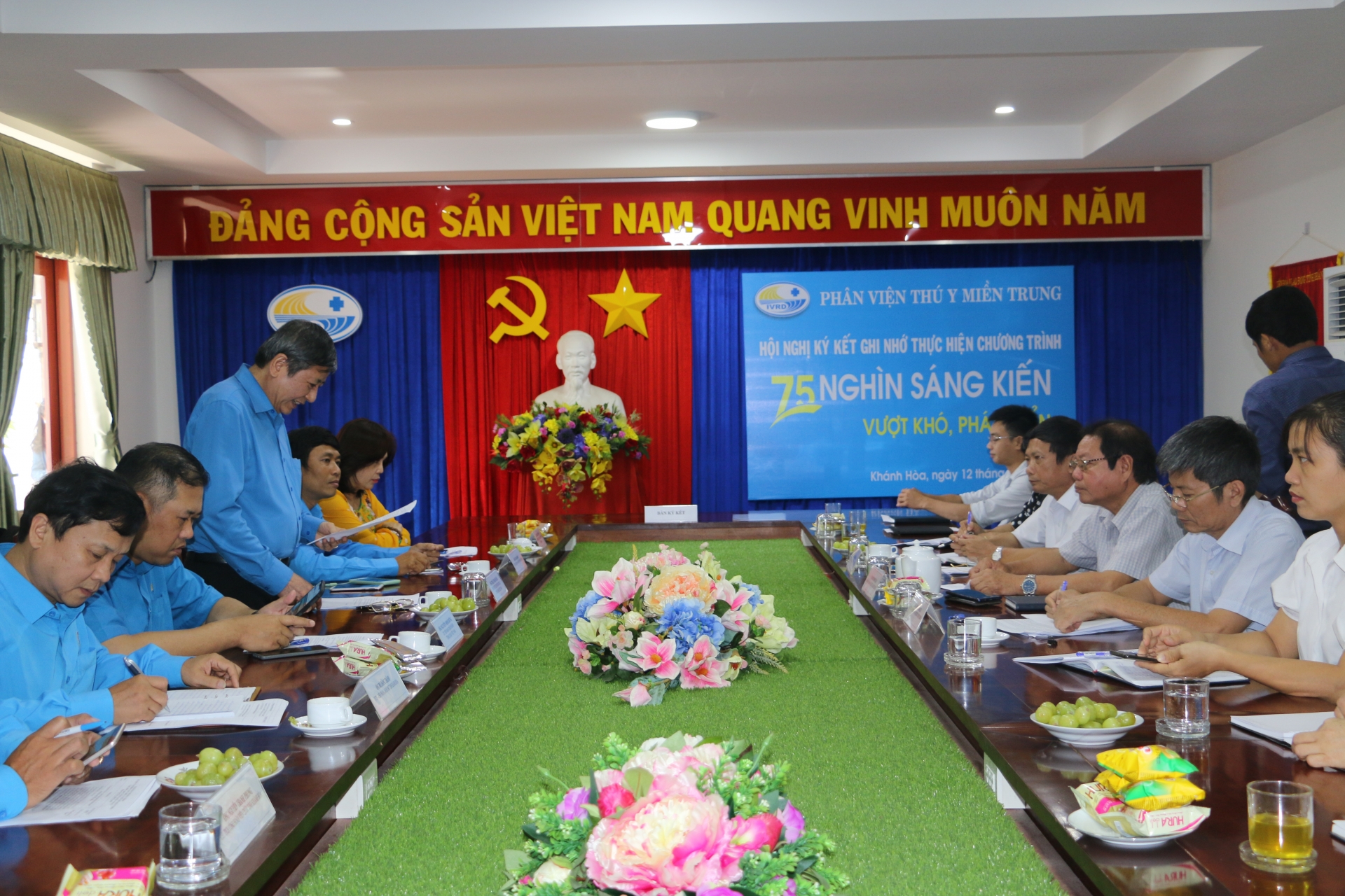 Phân viện Thú y miền Trung ký kết Chương trình 75 nghìn sáng kiến vượt khó, phát triển Phân viện Thú y miền Trung ký kết Chương trình 75 nghìn sáng kiến vượt khó, phát triển