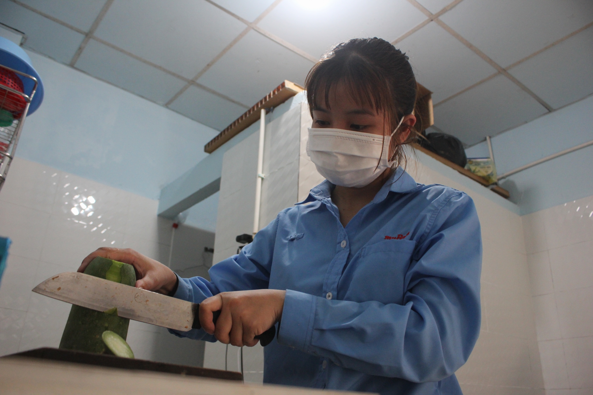 Doanh nghiệp hỗ trợ người lao động trong thời điểm dịch bệnh, “bão giá” hoành hành Doanh nghiệp hỗ trợ người lao động trong thời điểm dịch bệnh, “bão giá” hoành hành