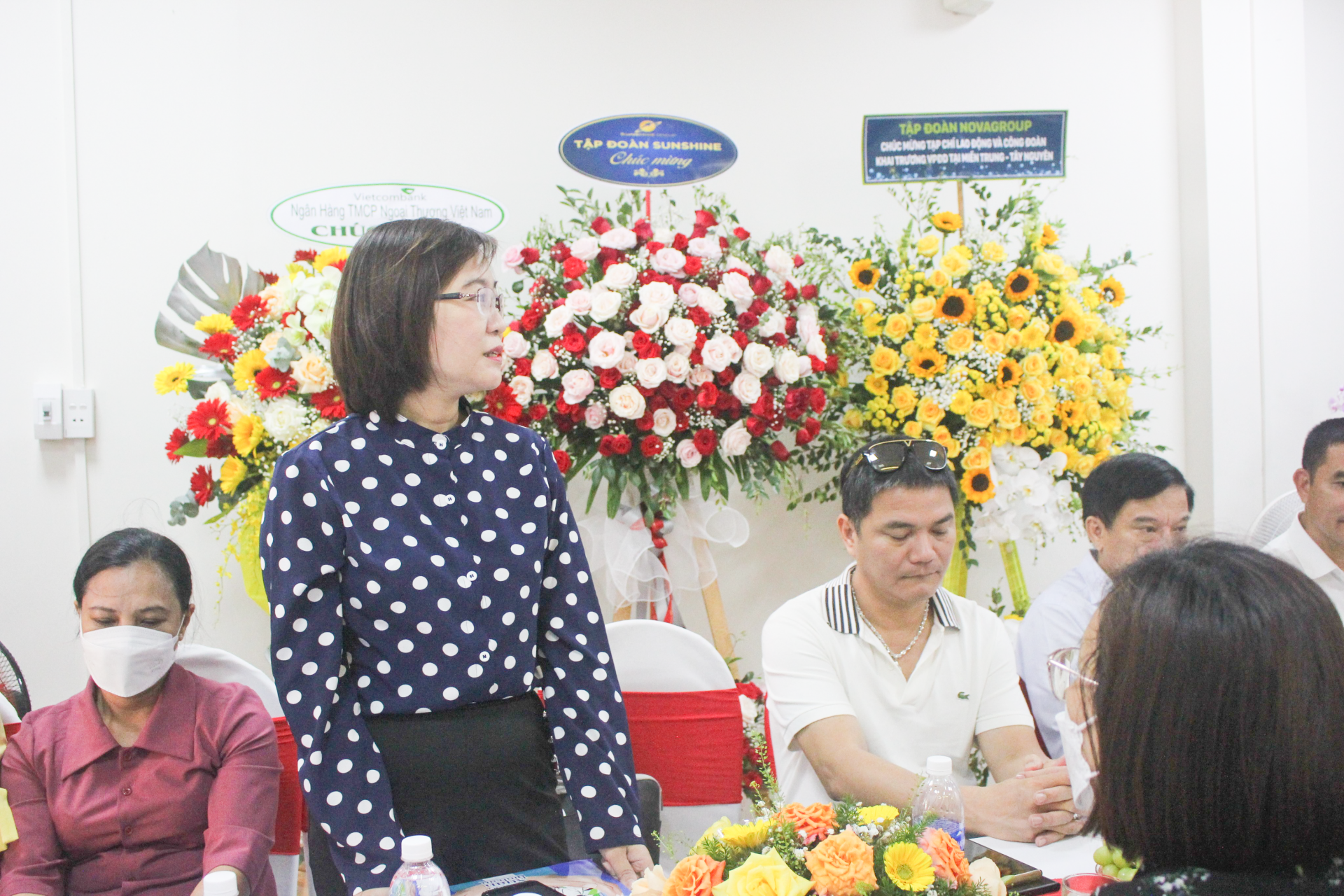 Văn phòng Tạp chí Lao động và Công đoàn bừng tùng chuyển về trụ sở mới Văn phòng Tạp chí Lao động và Công đoàn bừng tùng chuyển về trụ sở mới