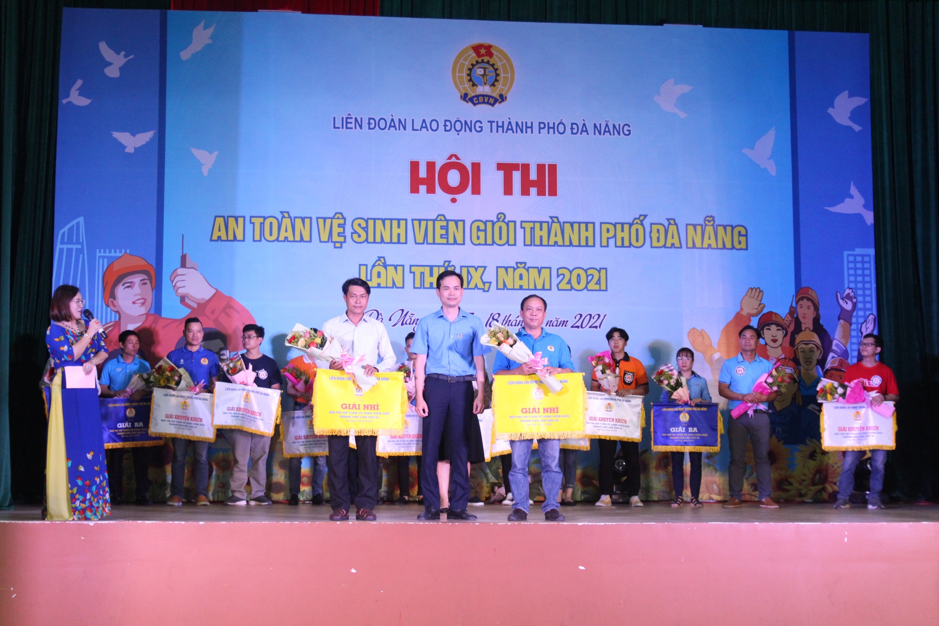 Đà Nẵng: Công đoàn Viên chức đạt quán quân Hội thi An toàn vệ sinh viên giỏi 2021