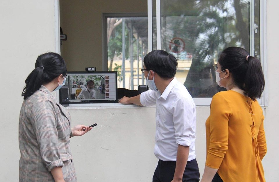 van con nhieu lo lang ngay con tro lai truong