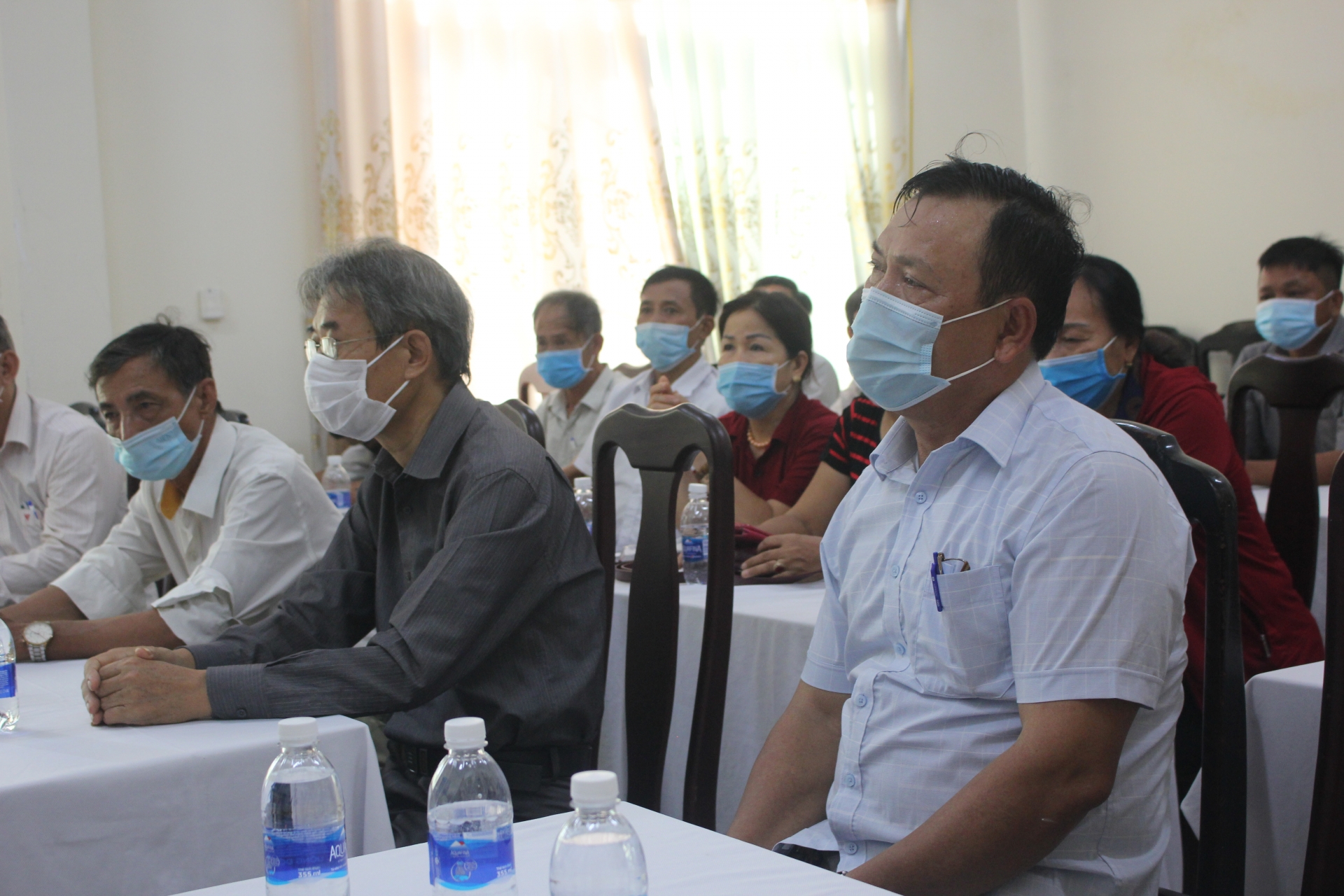 Trao quà cho Tổ công nhân tự quản khu nhà trọ tại Liên Chiểu và Hòa Vang