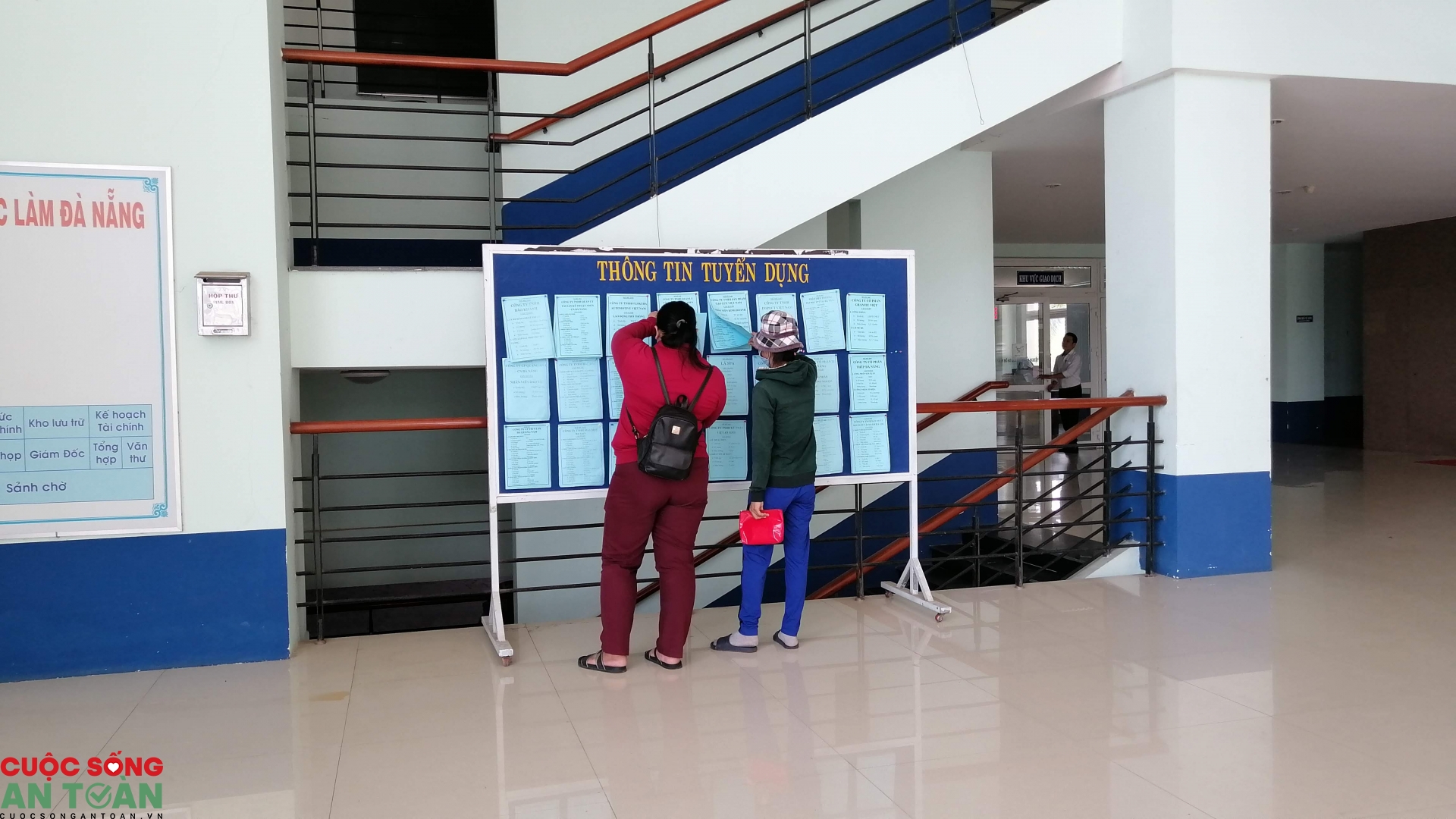 Câu chuyện giấu bằng đại học xin việc sau dịch cau chuyen giau bang dai hoc xin viec sau dich