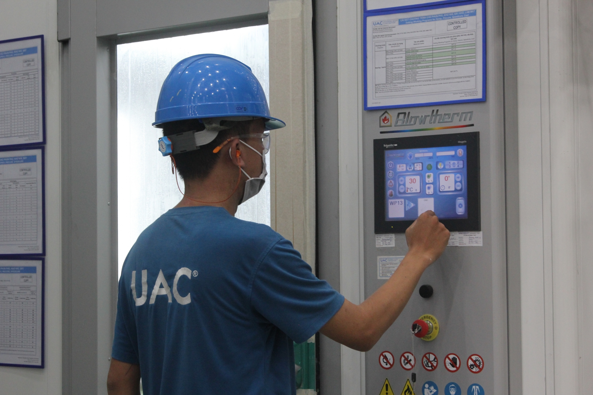 Nhiều công ty trong KCN Đà Nẵng dỡ phong tỏa, chuẩn bị hoạt động trở lại Nhiều công ty trong KCN Đà Nẵng dỡ phong tỏa, chuẩn bị hoạt động trở lại