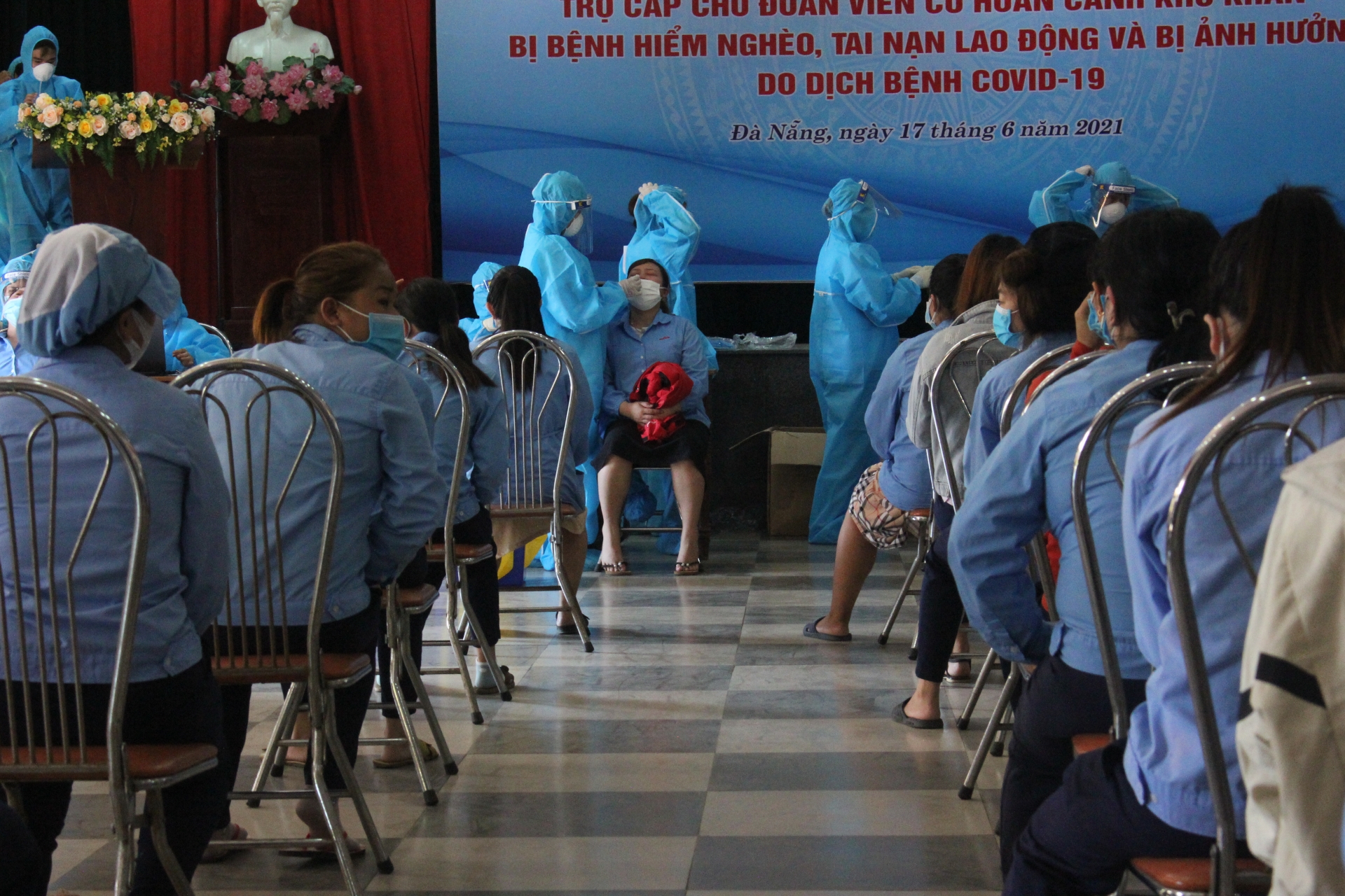 Đà Nẵng: Tiếp tục nghi nhận thêm 2 ca mắc mới tại công ty hơn 4.000 của KCN Hòa Khánh