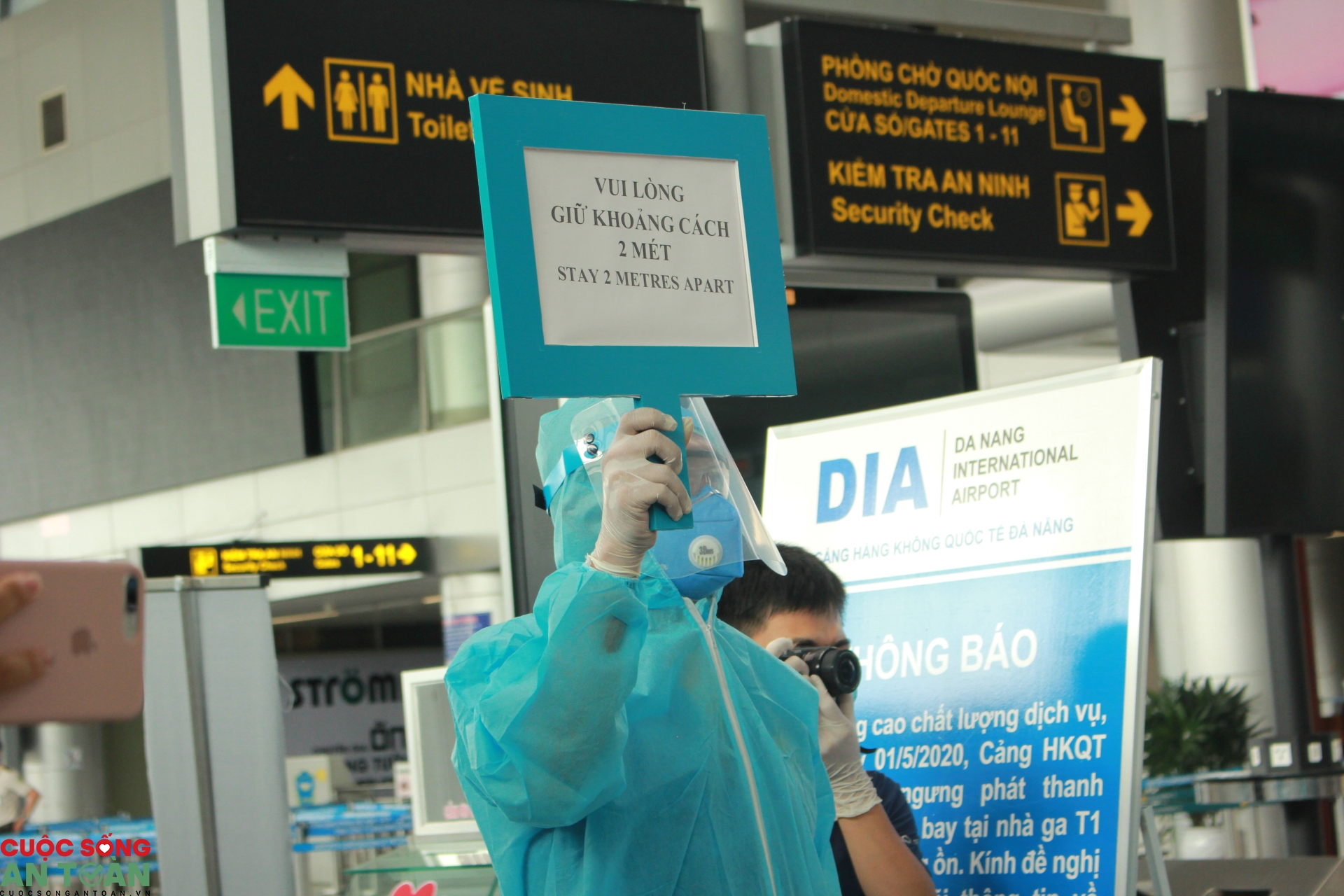 undefined 1605 img 1970