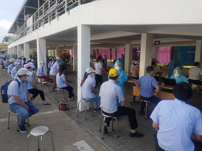 Tiếp tục 10 ngày Tiếp tục 10 ngày