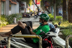 cong an truy tim 2 nghi pham sat hai nam sinh vien chay grab