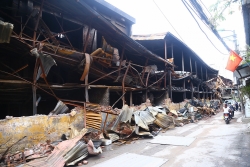 vu chay cong ty rang dong ubnd ha noi xin hay dung cho doi