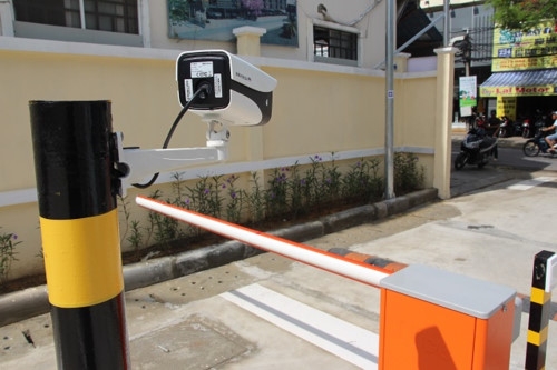 Ngày đầu vận hành thử nghiệm bãi đỗ xe thông minh tại Đà Nẵng ngay dau van hanh thu nghiem bai do xe thong minh tai da nang