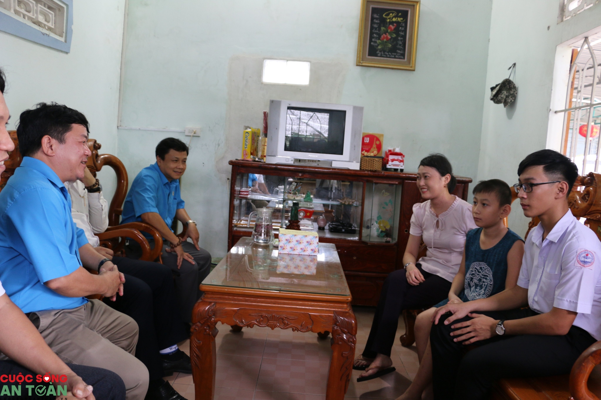 0627 8c7683ce04b4fbeaa2a5