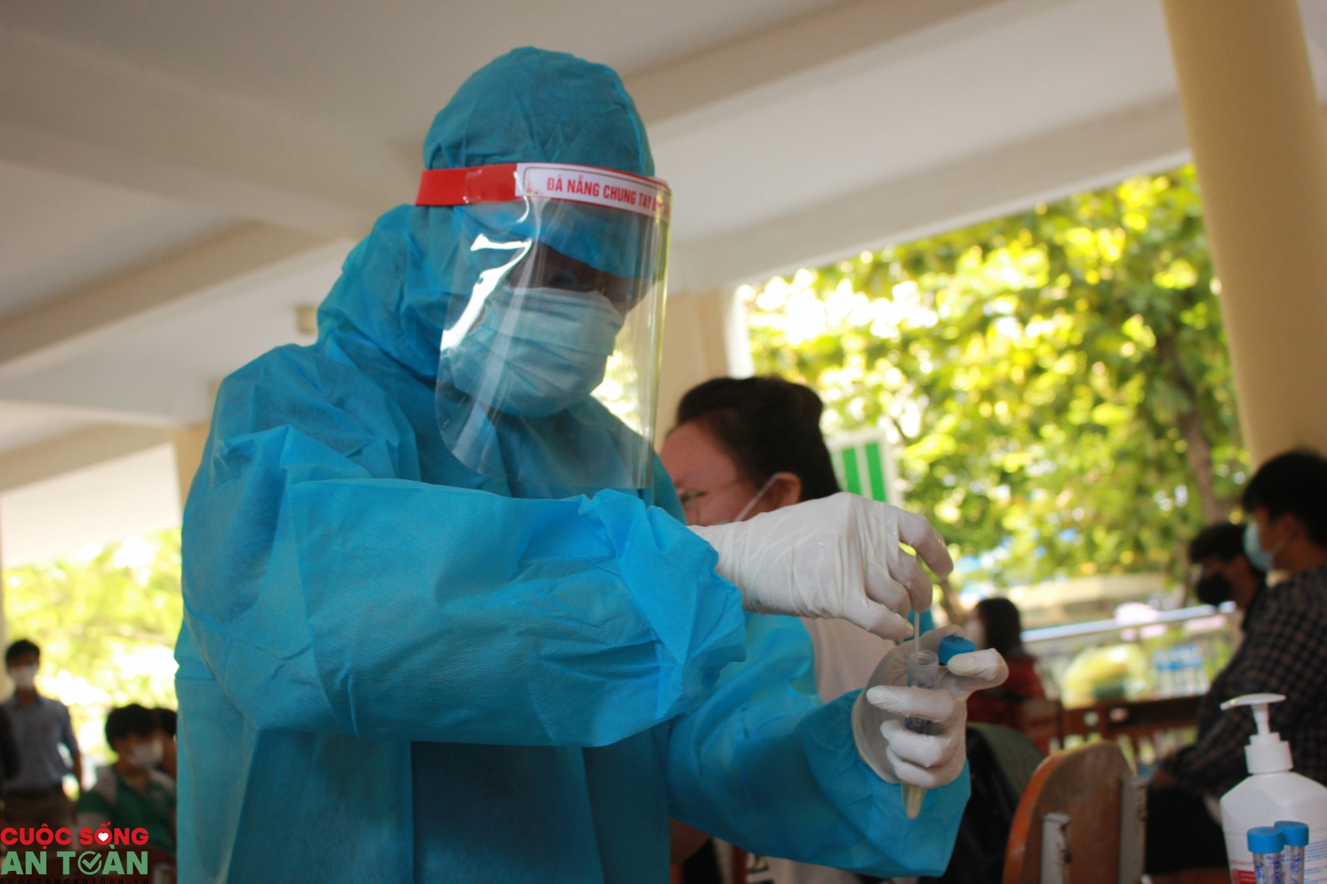 Đà Nẵng: Nhiều phụ huynh và con em người lao động sẵn sàng trước kỳ thi tốt nghiệp