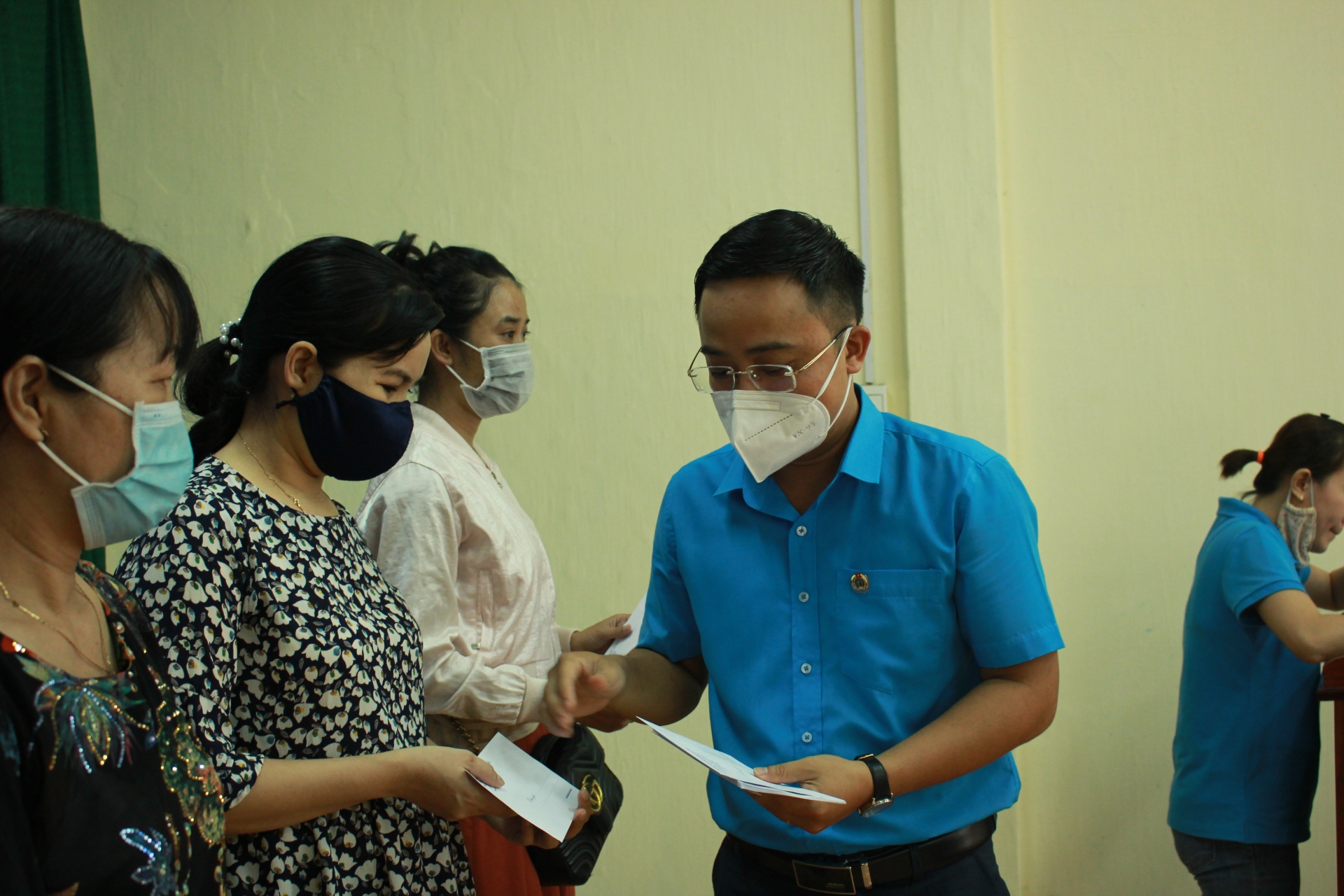 undefined 2905 img 2457