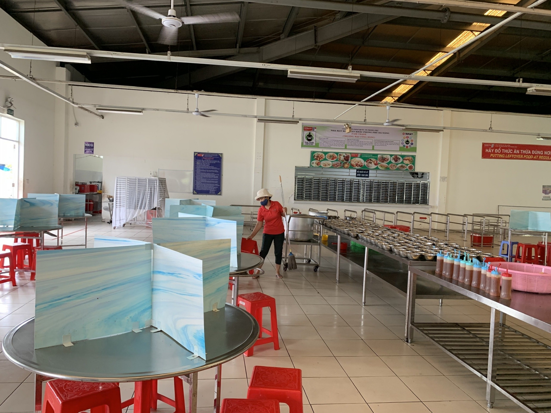 Doanh nghiệp Đà Nẵng sẵn sàng cho việc đón thêm người lao động Doanh nghiệp Đà Nẵng sẵn sàng cho việc đón thêm người lao động